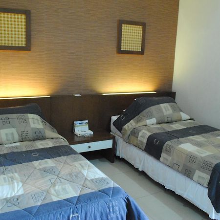 سيرانغ Hotel Wisata Baru المظهر الخارجي الصورة