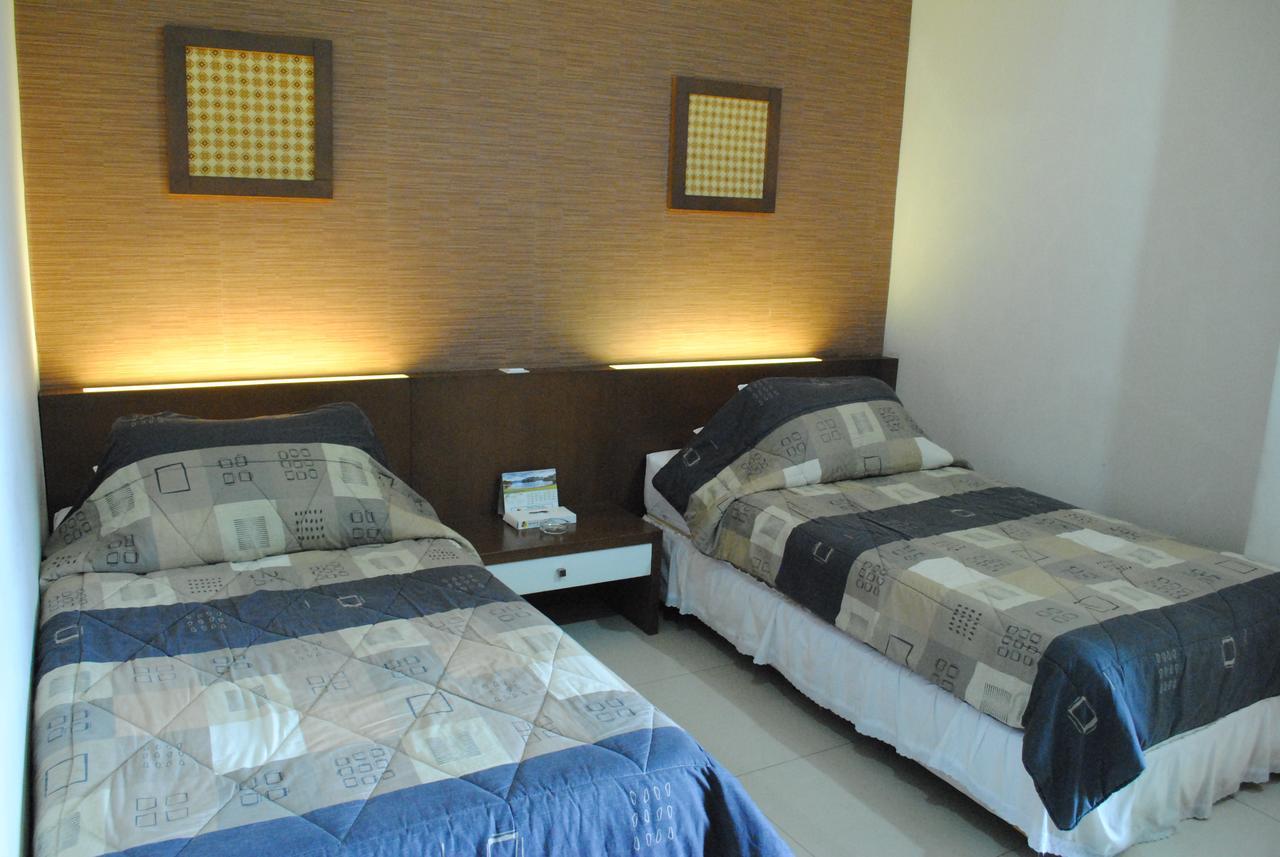 سيرانغ Hotel Wisata Baru المظهر الخارجي الصورة