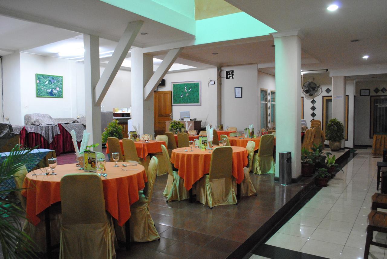 سيرانغ Hotel Wisata Baru المظهر الخارجي الصورة